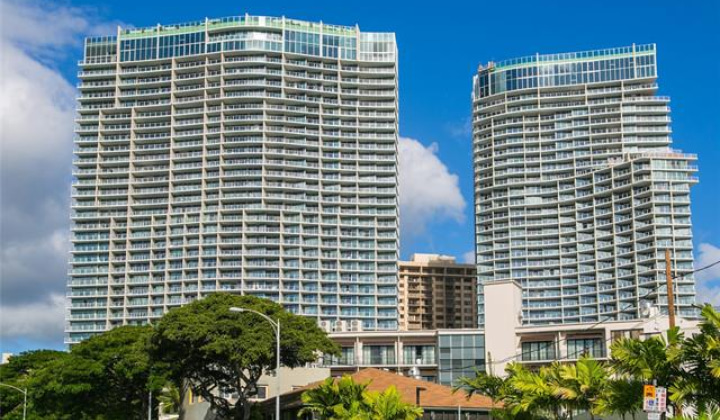 2139 Kuhio Avenue,Honolulu,Hawaii,96815,1 Bedroom Bedrooms,1 BathroomBathrooms,Condo/Townhouse,Kuhio,19,19359133