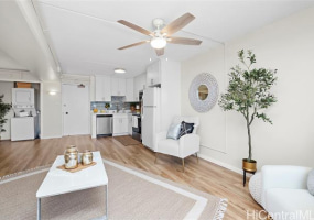 2333 Kapiolani Boulevard,Honolulu,Hawaii,96826,1 Bedroom Bedrooms,1 BathroomBathrooms,Condo/Townhouse,Kapiolani,19,18159334