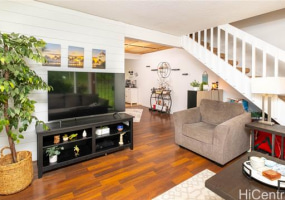 1090 Kumukumu Street,Honolulu,Hawaii,96825,2 Bedrooms Bedrooms,2 BathroomsBathrooms,Condo/Townhouse,Kumukumu,1,18162136