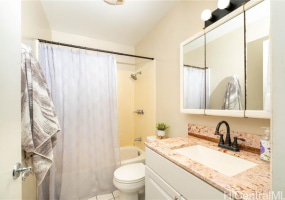 1090 Kumukumu Street,Honolulu,Hawaii,96825,2 Bedrooms Bedrooms,2 BathroomsBathrooms,Condo/Townhouse,Kumukumu,1,18162136