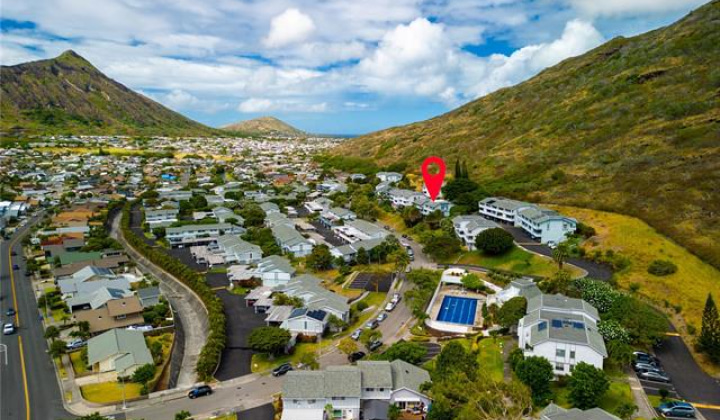 1090 Kumukumu Street,Honolulu,Hawaii,96825,2 Bedrooms Bedrooms,2 BathroomsBathrooms,Condo/Townhouse,Kumukumu,1,18162136