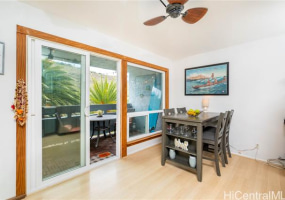 1090 Kumukumu Street,Honolulu,Hawaii,96825,2 Bedrooms Bedrooms,2 BathroomsBathrooms,Condo/Townhouse,Kumukumu,1,18162136