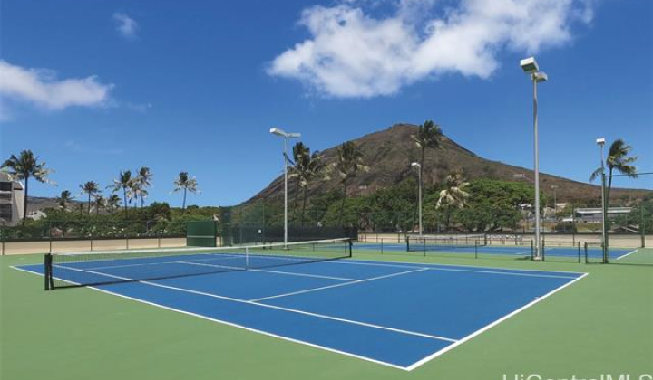 500 Lunalilo Home Road,Honolulu,Hawaii,96825,3 ベッドルーム ベッドルーム,3 バスルームバスルーム,コンド / タウンハウス,Lunalilo Home,6,19339531