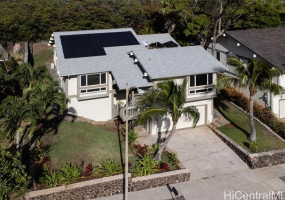 1381 Kaeleku Street,Honolulu,Hawaii,96825,5 ベッドルーム ベッドルーム,2 バスルームバスルーム,一戸建て,Kaeleku,18173718