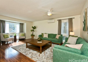1381 Kaeleku Street,Honolulu,Hawaii,96825,5 ベッドルーム ベッドルーム,2 バスルームバスルーム,一戸建て,Kaeleku,18173718