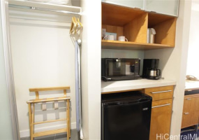 410 Atkinson Drive,Honolulu,Hawaii,96814,1 BathroomBathrooms,Condo/Townhouse,Atkinson,4,18173719