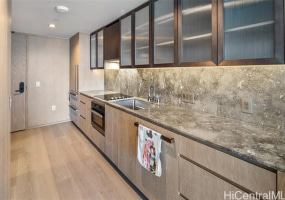 1000 Auahi Street,Honolulu,Hawaii,96814,1 BathroomBathrooms,Condo/Townhouse,Auahi,10,18174173