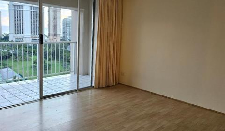 430 Keoniana Street,Honolulu,Hawaii,96815,2 Bedrooms Bedrooms,1 BathroomBathrooms,Condo/Townhouse,Keoniana,13,19340262