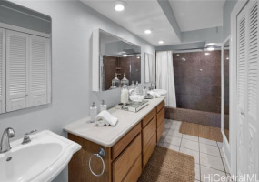 678 Auwina Street,Kailua,Hawaii,96734,5 Bedrooms Bedrooms,5 BathroomsBathrooms,Single family,Auwina,18174856
