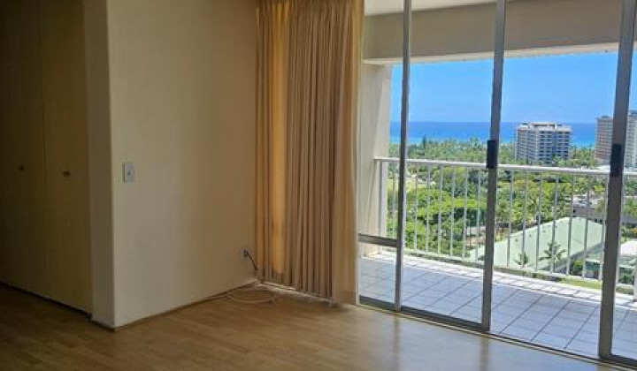 430 Keoniana Street,Honolulu,Hawaii,96815,2 Bedrooms Bedrooms,1 BathroomBathrooms,Condo/Townhouse,Keoniana,13,19340262