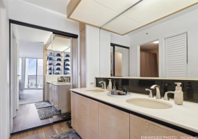 1212 Nuuanu Avenue,Honolulu,Hawaii,96817,2 Bedrooms Bedrooms,2 BathroomsBathrooms,Condo/Townhouse,Nuuanu,10,18177023