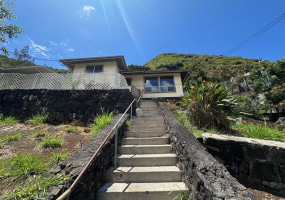 2343 Kuahea Street,Honolulu,Hawaii,96816,3 Bedrooms Bedrooms,1 BathroomBathrooms,Single family,Kuahea,18177174