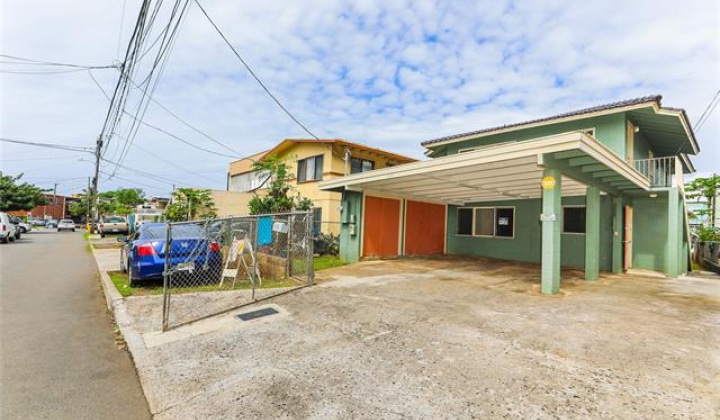 760 Kopke Street,Honolulu,Hawaii,96819,6 Bedrooms Bedrooms,2 BathroomsBathrooms,Single family,Kopke,19341275