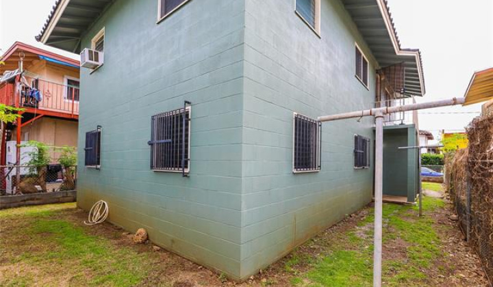 760 Kopke Street,Honolulu,Hawaii,96819,6 Bedrooms Bedrooms,2 BathroomsBathrooms,Single family,Kopke,19341275