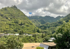 2343 Kuahea Street,Honolulu,Hawaii,96816,3 Bedrooms Bedrooms,1 BathroomBathrooms,Single family,Kuahea,18177174