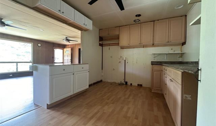 2343 Kuahea Street,Honolulu,Hawaii,96816,3 Bedrooms Bedrooms,1 BathroomBathrooms,Single family,Kuahea,18177174