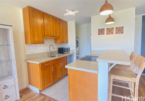 320 Liliuokalani Avenue,Honolulu,Hawaii,96815,2 ベッドルーム ベッドルーム,1 バスルームバスルーム,コンド / タウンハウス,Liliuokalani,22,18177229