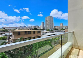 555 大学 Avenue,Honolulu,Hawaii,96826,1 ベッドルーム ベッドルーム,1 バスルームバスルーム,コンド / タウンハウス,University,4,18177283