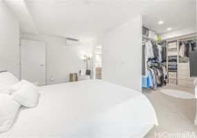 1388 Kapiolani Boulevard,Honolulu,Hawaii,96814,3 Bedrooms Bedrooms,3 BathroomsBathrooms,Condo/Townhouse,Kapiolani,12,18626931