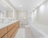 1388 Kapiolani Boulevard,Honolulu,Hawaii,96814,3 Bedrooms Bedrooms,3 BathroomsBathrooms,Condo/Townhouse,Kapiolani,12,18626931