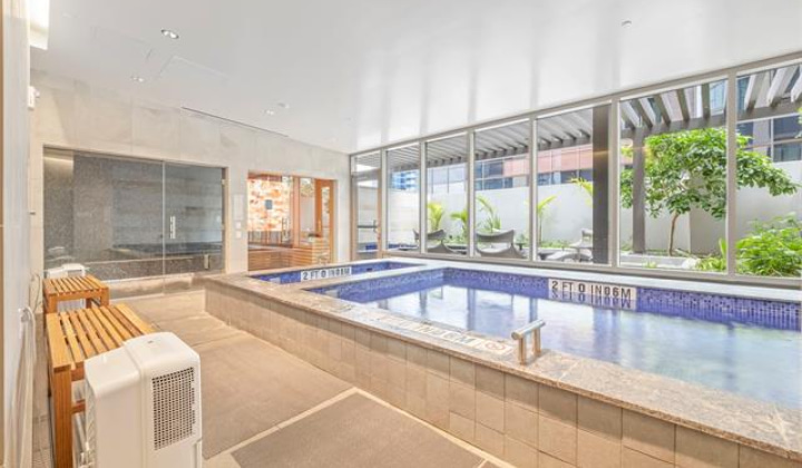 1388 Kapiolani Boulevard,Honolulu,Hawaii,96814,3 Bedrooms Bedrooms,3 BathroomsBathrooms,Condo/Townhouse,Kapiolani,12,18626931