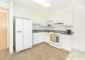 801 South Street,Honolulu,Hawaii,96813,1 Bedroom Bedrooms,1 BathroomBathrooms,Condo/Townhouse,South,16,18177603