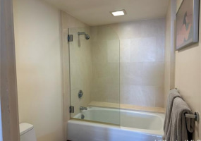 1600 Ala Moana Boulevard,Honolulu,Hawaii,96815,2 Bedrooms Bedrooms,2 BathroomsBathrooms,Condo/Townhouse,Ala Moana,29,18177974