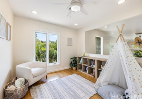 120 Kuine Place,Honolulu,Hawaii,96816,4 Bedrooms Bedrooms,3 BathroomsBathrooms,Single family,Kuine,18179262