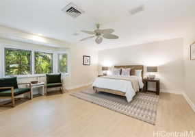 120 Kuine Place,Honolulu,Hawaii,96816,4 Bedrooms Bedrooms,3 BathroomsBathrooms,Single family,Kuine,18179262