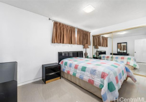 2421 Ala Wai Boulevard,Honolulu,Hawaii,96815,3 ベッドルーム ベッドルーム,2 バスルームバスルーム,コンド / タウンハウス,Ala Wai,20,18628965