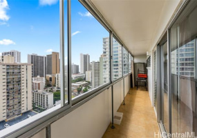 2421 Ala Wai Boulevard,Honolulu,Hawaii,96815,3 ベッドルーム ベッドルーム,2 バスルームバスルーム,コンド / タウンハウス,Ala Wai,20,18628965