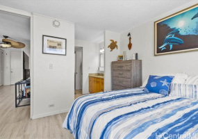 320 Liliuokalani Avenue,Honolulu,Hawaii,96815,2 Bedrooms Bedrooms,1 BathroomBathrooms,Condo/Townhouse,Liliuokalani,21,18179694