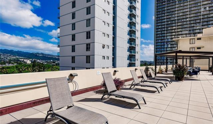 2211 Ala Wai Boulevard,Honolulu,Hawaii,96815,1 ベッドルーム ベッドルーム,1 バスルームバスルーム,コンド / タウンハウス,Ala Wai,31,19370469