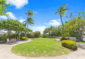 250 Kawaihae Street,Honolulu,Hawaii,96825,2 ベッドルーム ベッドルーム,2 バスルームバスルーム,コンド / タウンハウス,Kawaihae,16,18630109