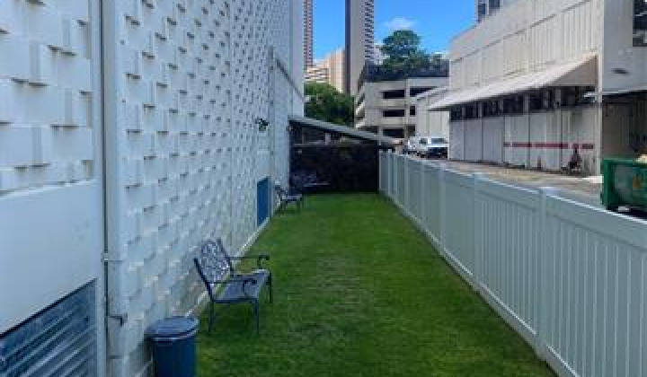419 Atkinson Drive,Honolulu,Hawaii,96814,2 ベッドルーム ベッドルーム,1 バスルームバスルーム,コンド / タウンハウス,Atkinson,10,18180394