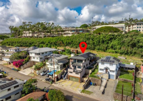 2364 Makanani Drive,Honolulu,Hawaii,96817,8 ベッドルーム ベッドルーム,4 バスルームバスルーム,一戸建て,Makanani,18630373