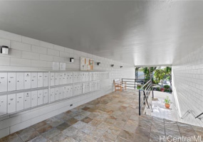 3030 Pualei Circle,Honolulu,Hawaii,96815,2 Bedrooms Bedrooms,2 BathroomsBathrooms,Condo/Townhouse,Pualei,2,18768571