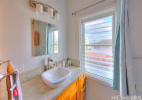 206 Madeira Street,Honolulu,Hawaii,96813,3 ベッドルーム ベッドルーム,3 バスルームバスルーム,一戸建て,Madeira,18180395