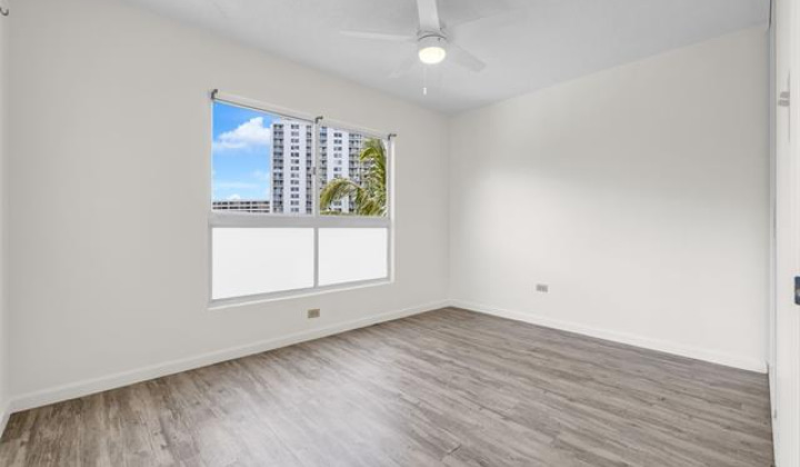 3054 Ala Poha Place,Honolulu,Hawaii,96818,3 Bedrooms Bedrooms,2 BathroomsBathrooms,Condo/Townhouse,Ala Poha,5,18180894