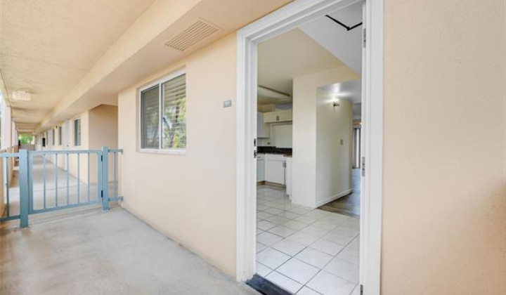 3054 Ala Poha Place,Honolulu,Hawaii,96818,3 Bedrooms Bedrooms,2 BathroomsBathrooms,Condo/Townhouse,Ala Poha,5,18180894