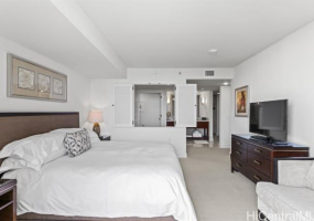 223 Saratoga Road,Honolulu,Hawaii,96815,1 Bedroom Bedrooms,1 BathroomBathrooms,Condo/Townhouse,Saratoga,19,18181838