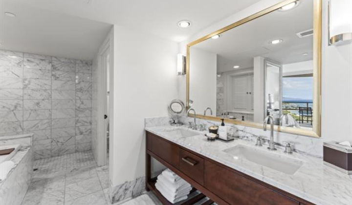 223 Saratoga Road,Honolulu,Hawaii,96815,1 Bedroom Bedrooms,1 BathroomBathrooms,Condo/Townhouse,Saratoga,19,18181838