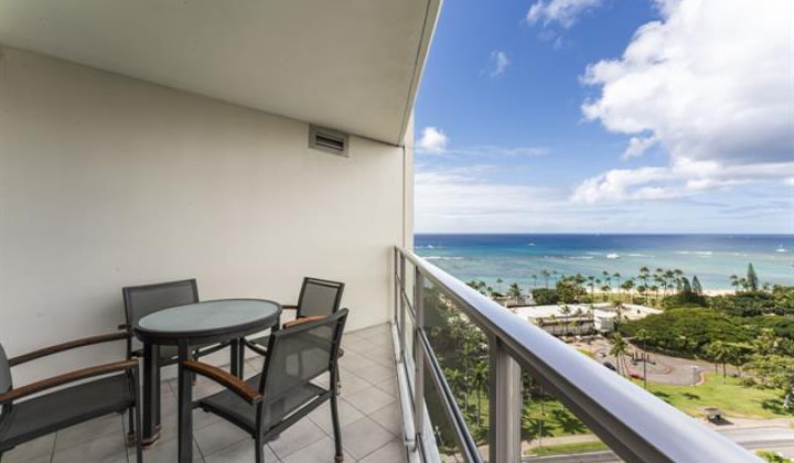 223 Saratoga Road,Honolulu,Hawaii,96815,1 Bedroom Bedrooms,1 BathroomBathrooms,Condo/Townhouse,Saratoga,19,18181838