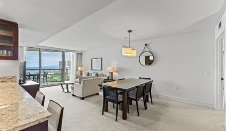 223 Saratoga Road,Honolulu,Hawaii,96815,1 Bedroom Bedrooms,1 BathroomBathrooms,Condo/Townhouse,Saratoga,19,18181838