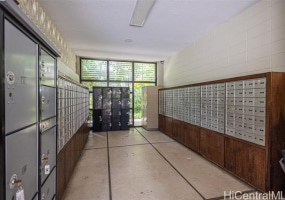 425 Ena Road,Honolulu,Hawaii,96815,1 Bedroom Bedrooms,1 BathroomBathrooms,Condo/Townhouse,Ena,3,18181859