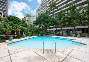 425 Ena Road,Honolulu,Hawaii,96815,1 Bedroom Bedrooms,1 BathroomBathrooms,Condo/Townhouse,Ena,3,18181859