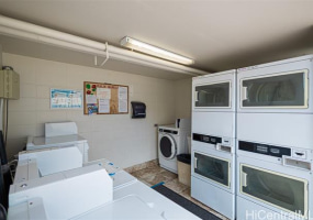 425 Ena Road,Honolulu,Hawaii,96815,1 Bedroom Bedrooms,1 BathroomBathrooms,Condo/Townhouse,Ena,3,18181859