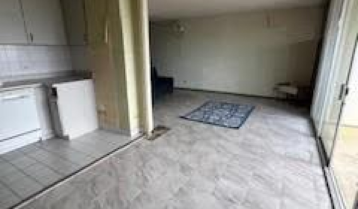 1400 Pensacola Street,Honolulu,Hawaii,96822,2 Bedrooms Bedrooms,2 BathroomsBathrooms,Condo/Townhouse,Pensacola,11,19347417