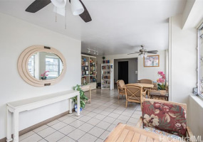 425 Ena Road,Honolulu,Hawaii,96815,1 Bedroom Bedrooms,1 BathroomBathrooms,Condo/Townhouse,Ena,3,18181859
