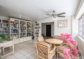 425 Ena Road,Honolulu,Hawaii,96815,1 Bedroom Bedrooms,1 BathroomBathrooms,Condo/Townhouse,Ena,3,18181859